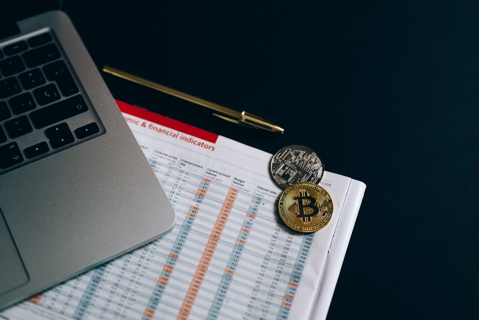 TraceCrypto - Analyse blockchain professionnelle pour la récupération de fonds crypto, traçabilité des transactions Bitcoin Ethereum et détection d'exchanges
